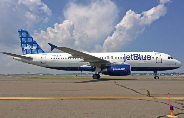 Airbus A320 (N587JB) - Blue Kid in Town 