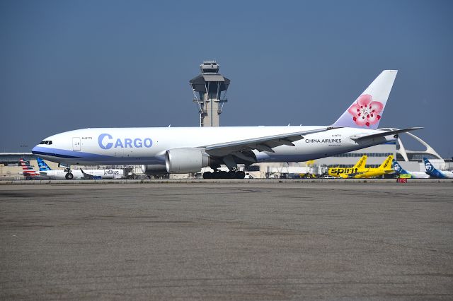 BOEING 777-200LR (B-18772) - 10-13-24