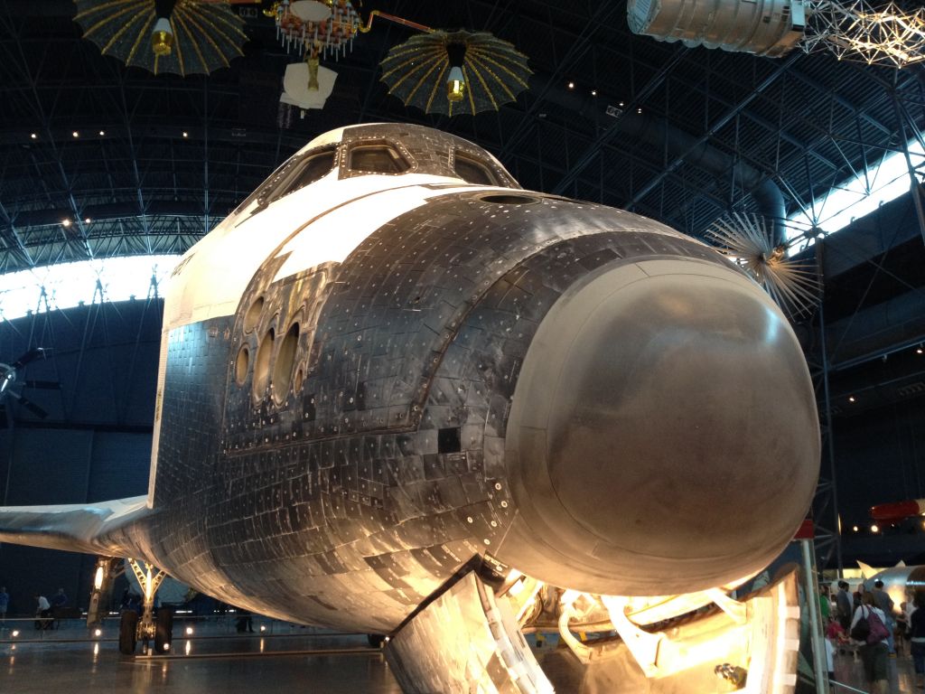 BOEING 737-300 (ELL103) - Rockwell Space Shuttle on display at Washington Dulles