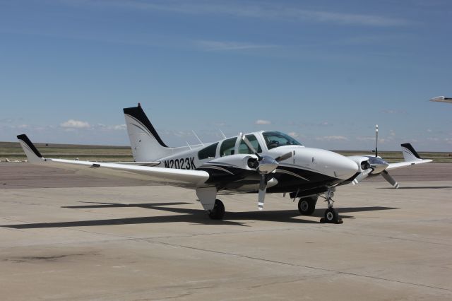 Beechcraft 55 Baron (N2023K)