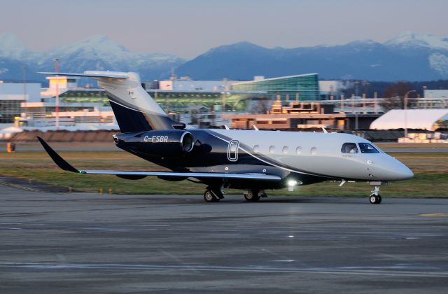 Embraer Legacy 450 (C-FSBR) - First visit to Vancouver