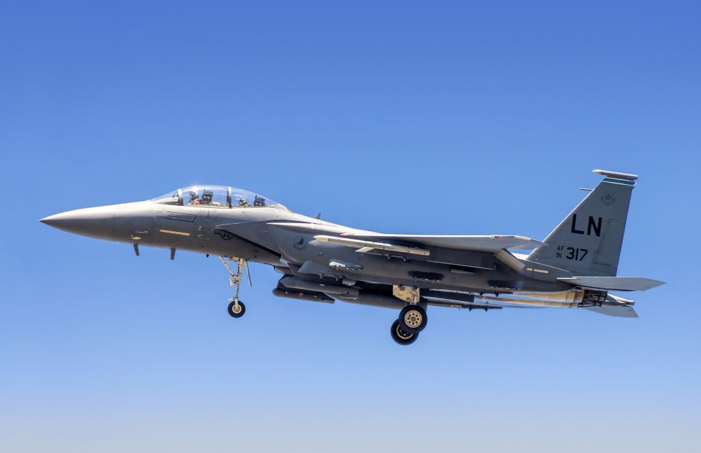 — — - F-15E landing at Hill AFB. The guy in the backseat is asleep, Haha!