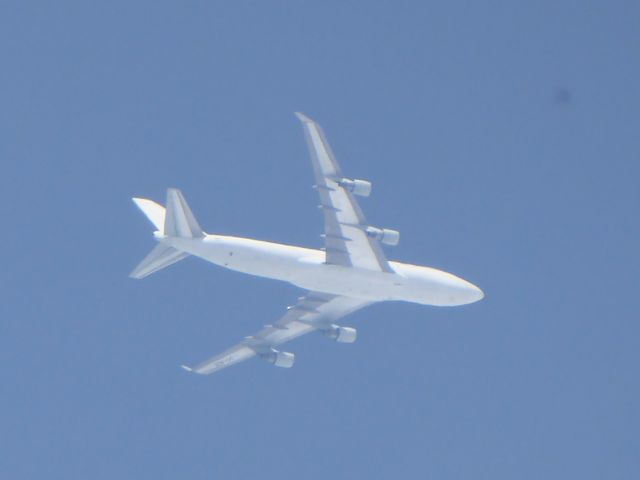 Boeing 747-400 (OO-ACE) - ACE Belgium B747-412(BCF) OO-ACE crossing over Neroth in the Vulkaneifel, probably having started in Liege, 18.05.2019 