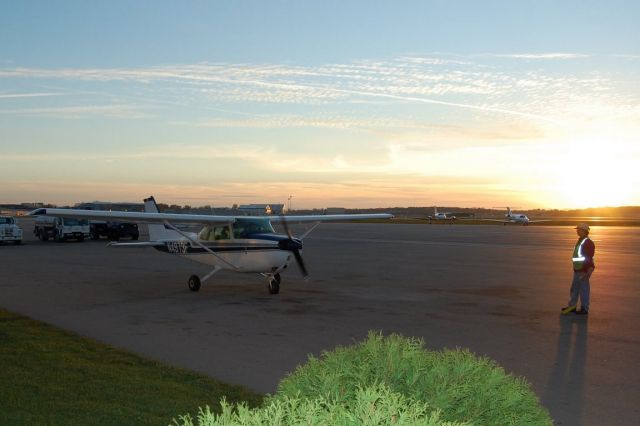 Cessna Skyhawk (N4973F)