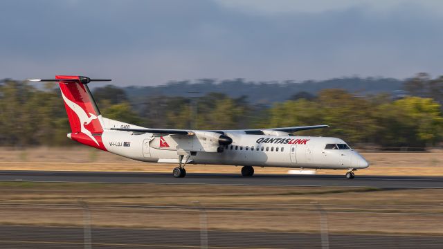 de Havilland Dash 8-400 (VH-LQJ)