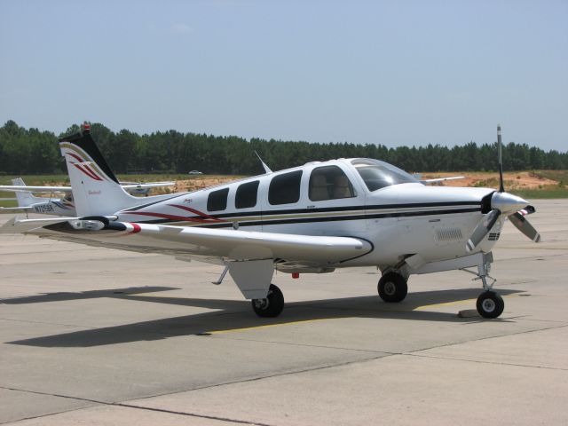 Beechcraft Bonanza (36) (N620DG)