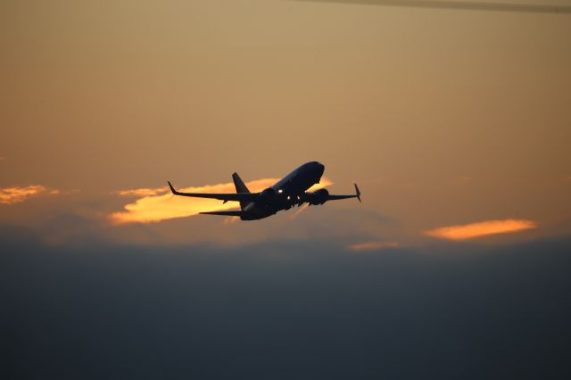 Boeing 737-700 (N289CT)