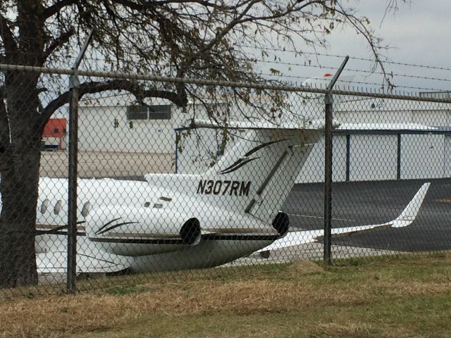 Hawker 800 (N307RM)