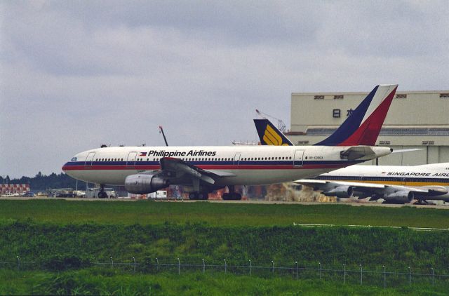 Airbus A300F4-200 (RP-C3003) - Departure at Narita Intl Airport Rwy34 on 1987/09/12