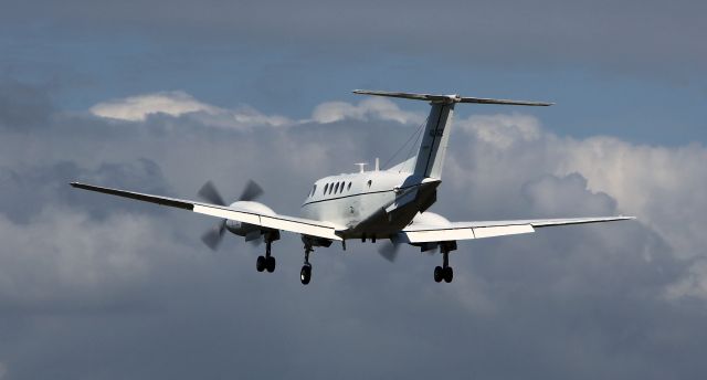 Beechcraft Super King Air 200 (84-0162) - US ARMY