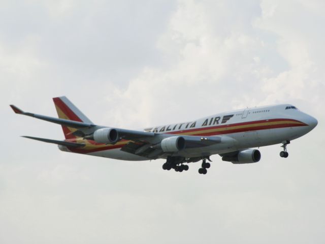 Boeing 747-400 (N741CK) - An Intrepid Kalitta B747-400F Reg#N741CK"Arriving from Anchorage,Alaska (PANC)