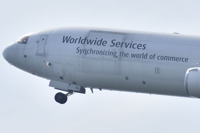 Boeing MD-11 (N256UP)