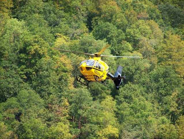 N305PH — - Taken in Crocketsville, Ky. at the 1st annual Halfway to Hazard Trail Ride and Concert on September 21st, 2007.