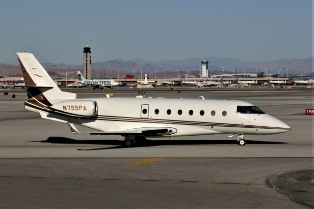 IAI Gulfstream G280 (N755PA) - KLAS - Private jet holding short of 1L at Las Vegas April 1 2005.