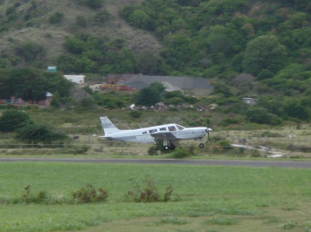 Piper Saratoga (N9SA)