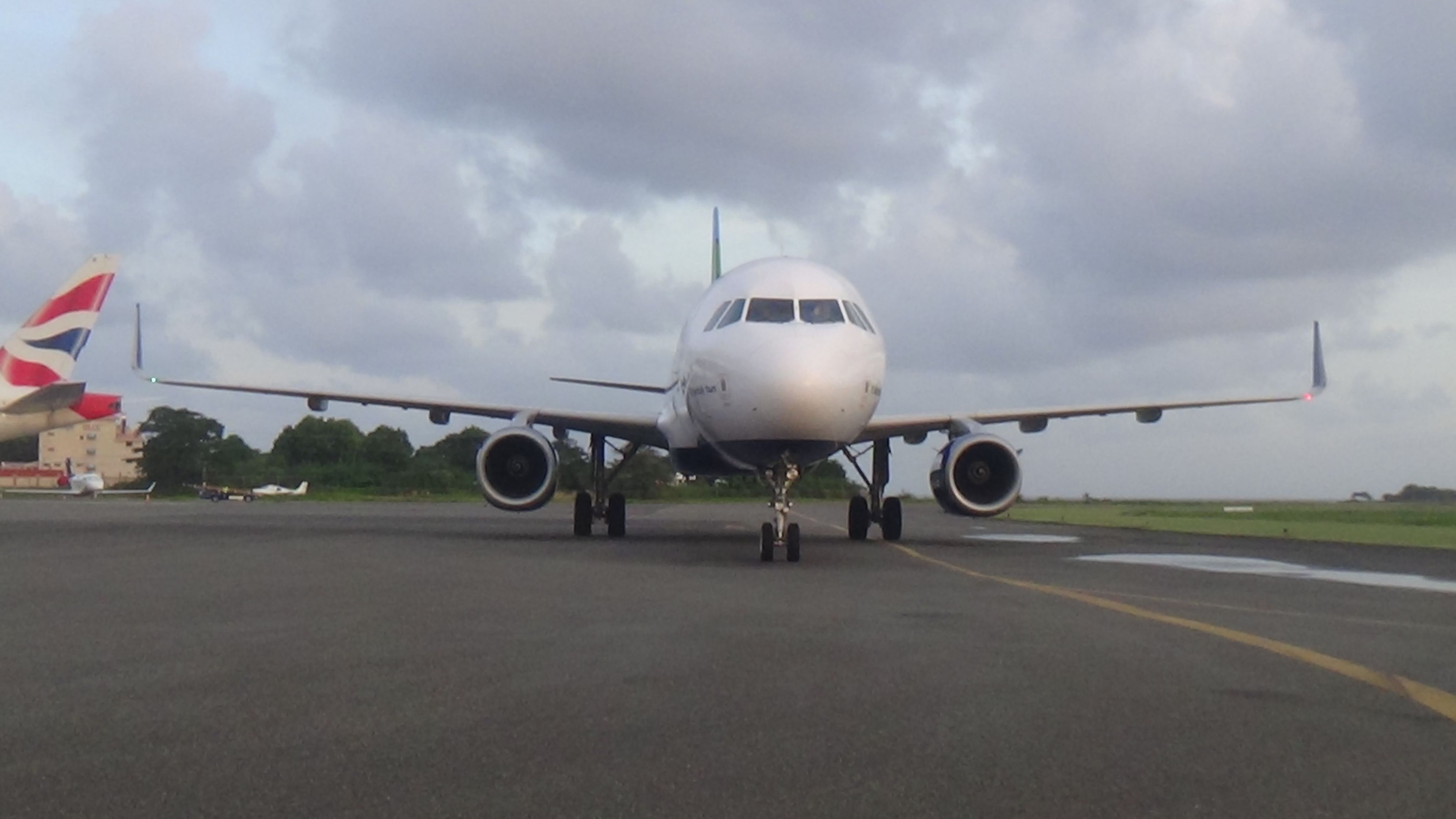 Airbus A321 (N961JT)