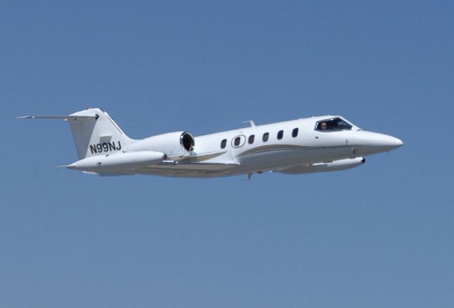 Learjet 35 (N99NJ)