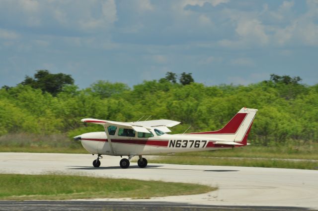 Cessna Skyhawk (N63767)