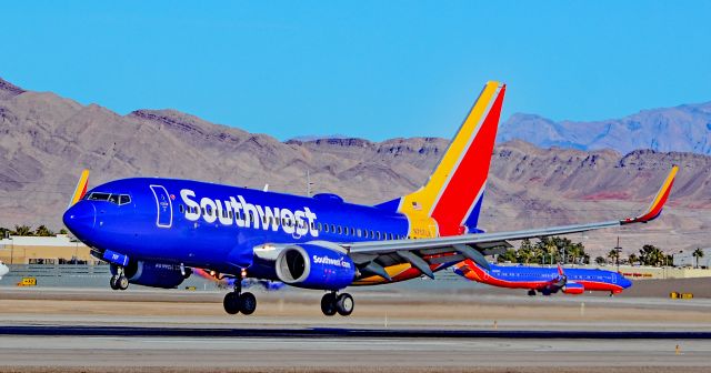 Boeing 737-700 (N757LV) - N757LV Southwest Airlines Boeing 737-7H4 s/n 29850 - Las Vegas - McCarran International (LAS / KLAS)br /USA - Nevada,  January 18, 2019br /Photo: TDelCoro