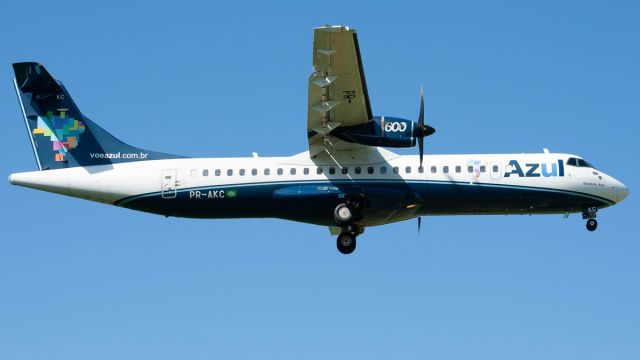 ATR ATR-72 (PR-AKC)