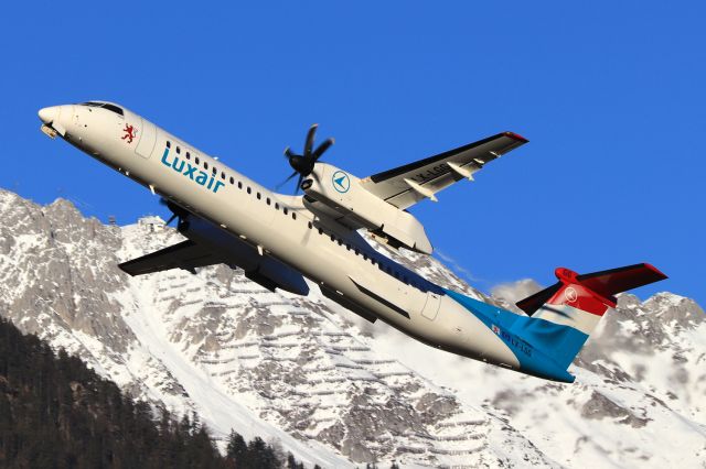 de Havilland Dash 8-400 (LX-LGG)