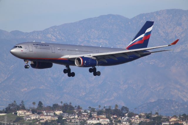 Airbus A330-200 (VQ-BBF)