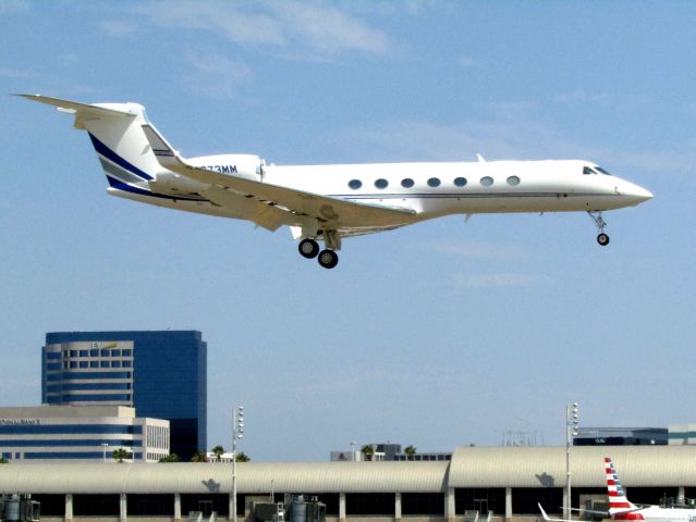 Gulfstream Aerospace Gulfstream V (N673MM) - Landing RWY 20R