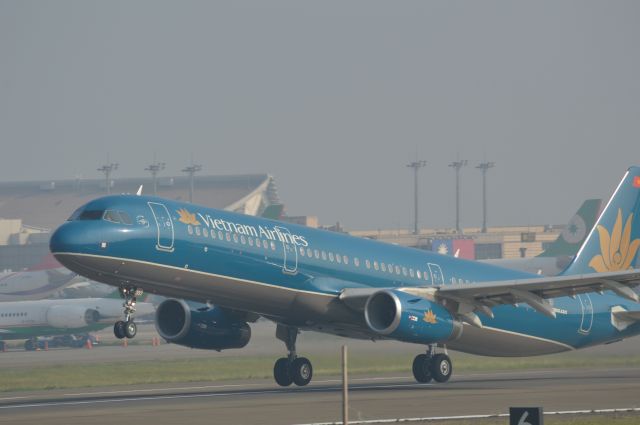 Airbus A321 (VN-A397)