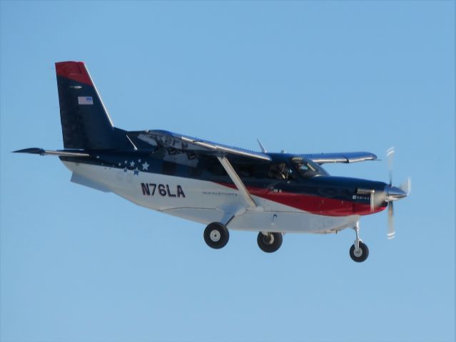 Quest Kodiak (N76LA)