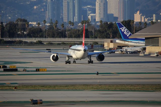 Boeing 787-9 Dreamliner (TC-LLF)