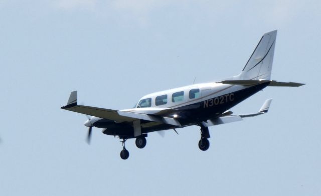 Piper Navajo (N301TC) - On final is this Piper Navajo in the Summer of 2018.
