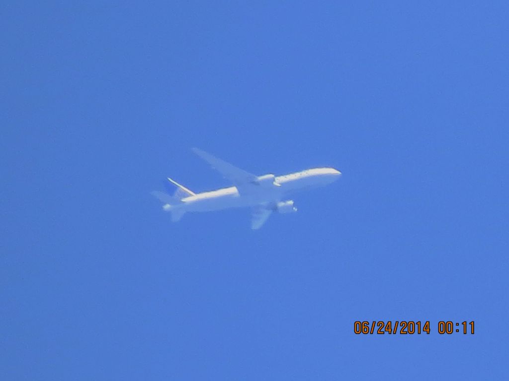 BOEING 777-200LR (N796UA) - United flight 326 from LAX to IAD over Baxter Springs Ks at 34,975 feet.