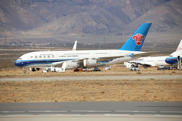 Airbus A380-800 (B-6139) - Mojave Air and Space Port