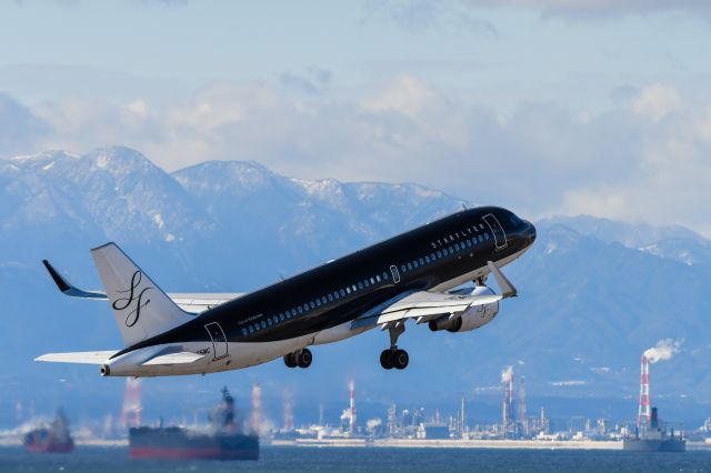 Airbus A320 (JA25MC) - 2021.1.1br /SFJ65 NGO→FUK