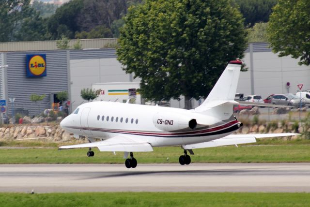 Dassault Falcon 2000 (CS-DNQ)