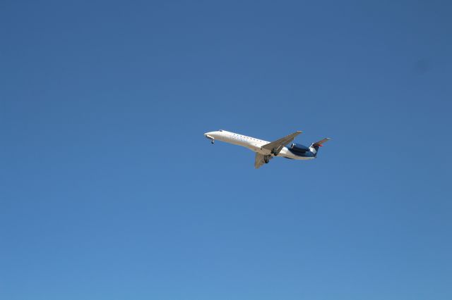 XA-YLI — - FINAL APPROACH 27 MMTJ
