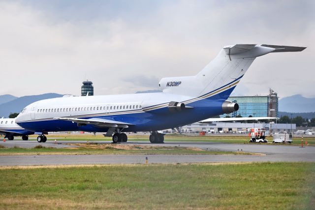 Boeing 727-100 (N30MP)