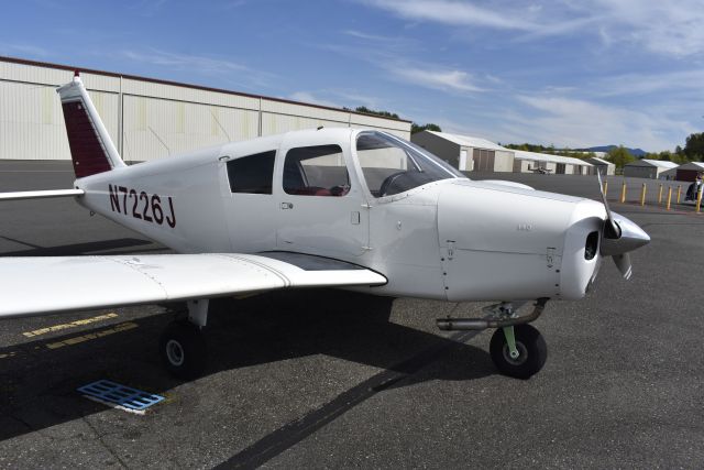 Piper Cherokee (N7226J)