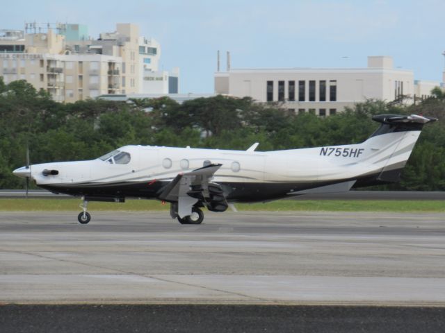 Pilatus PC-12 (N755HF)