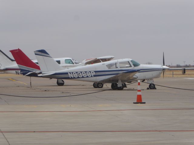 Piper PA-24 Comanche (N8368P)