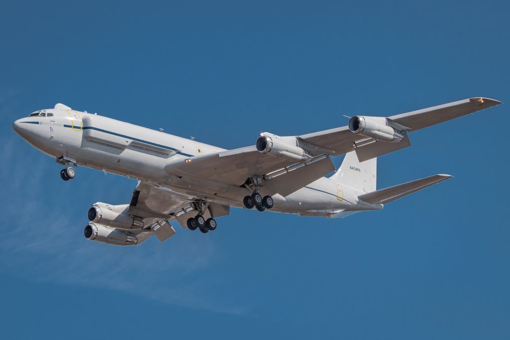 Boeing 707-300 (N404PA) - MIT's Research 4PA returning to Hanscom after a mission. This aircraft was retired last fall.