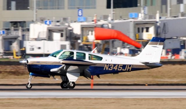 Beechcraft Bonanza (33) (N345JH)