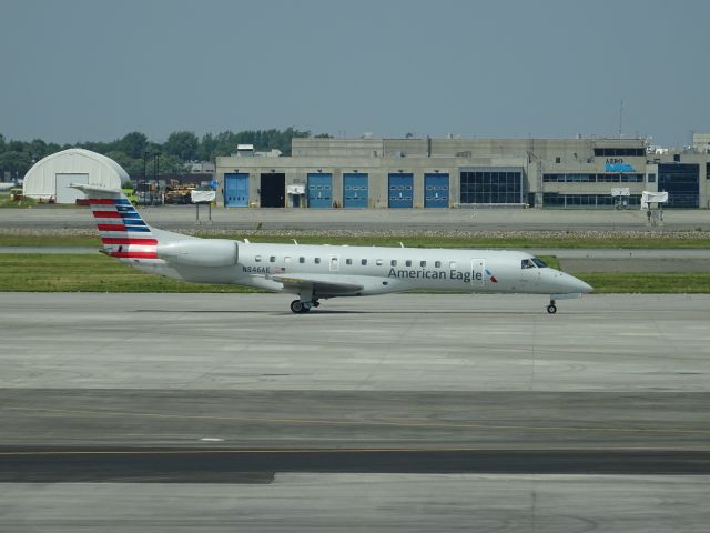 Embraer ERJ-135 (N846AE) - Taxiing to runway at CYUL