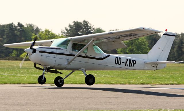 Cessna 152 (OO-KWP)