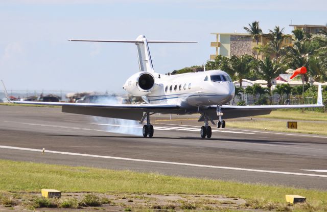 Gulfstream Aerospace Gulfstream IV (N811DF)