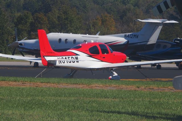 Cirrus SR-22 (N615DW)