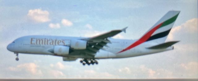 Airbus A380-800 (A6-EVE)