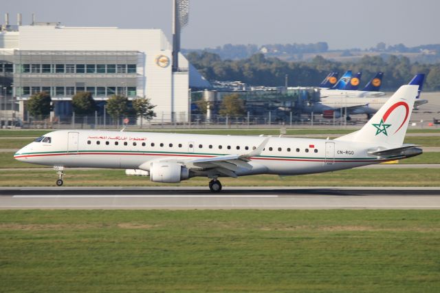 Embraer ERJ-190 (CN-RGO)