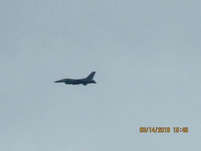 Lockheed F-16 Fighting Falcon (89-2138)