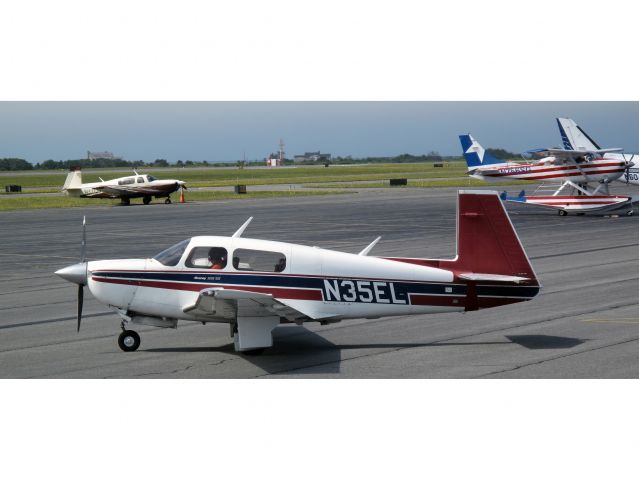 Mooney M-20 (N35EL) - Built for speed. Looks good!